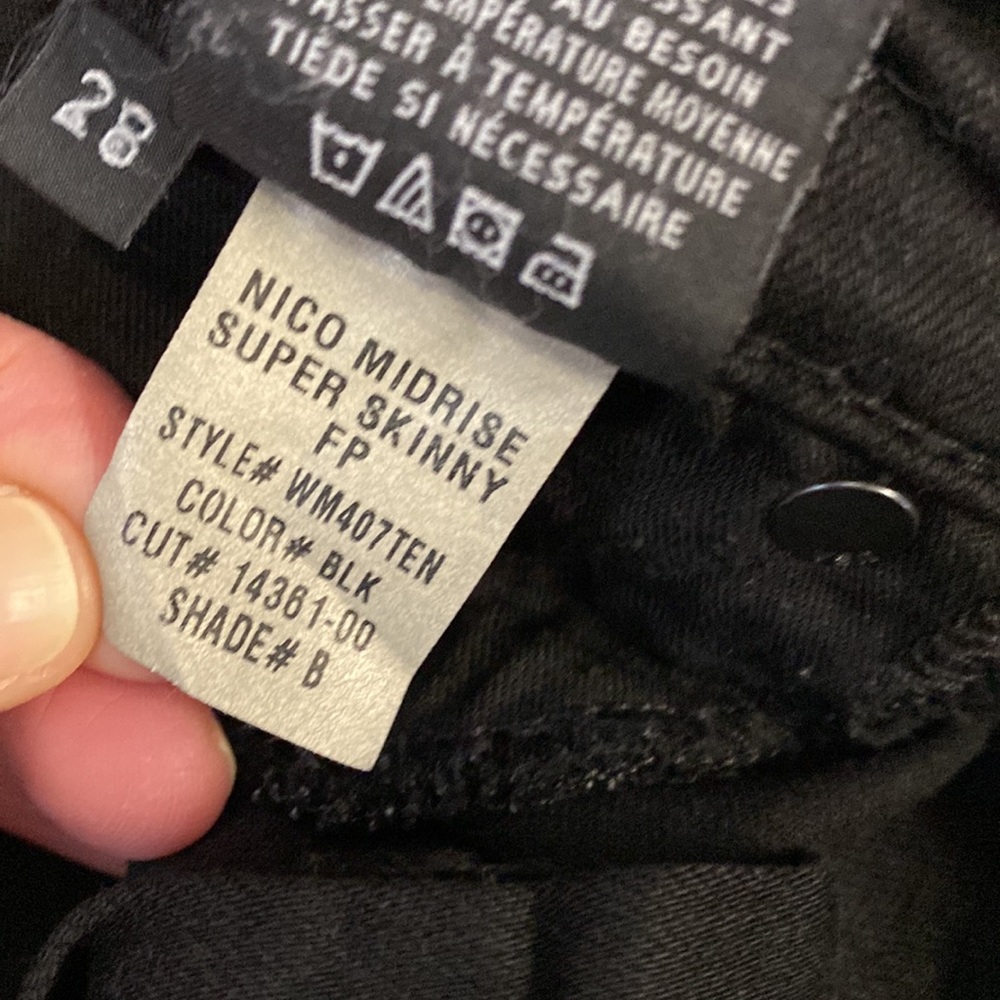 Hudson Jeans - Picture 6 of 6